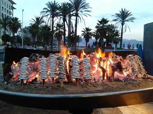 Luxury Carihuela Beach 토레몰리노스 스페인